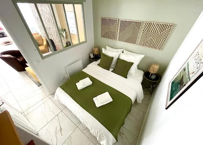 Апартаменты Douceur Tourangelle - Entre Loire Et Centre Тур